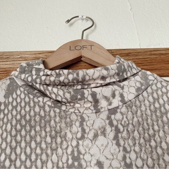 Forever 21 Plus Size Snake Print Bodysuit Savage - Picture 8 of 13